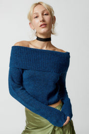 Slim Fit Off Shoulder Women's Top