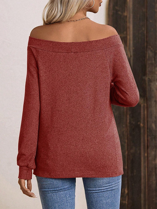 Off-Shoulder Stretch Long Sleeve Shirt