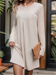 Round Neck Loose Fit Long Sleeve Mini Dress