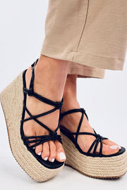 Inello Thin Crossing Strap Wedges