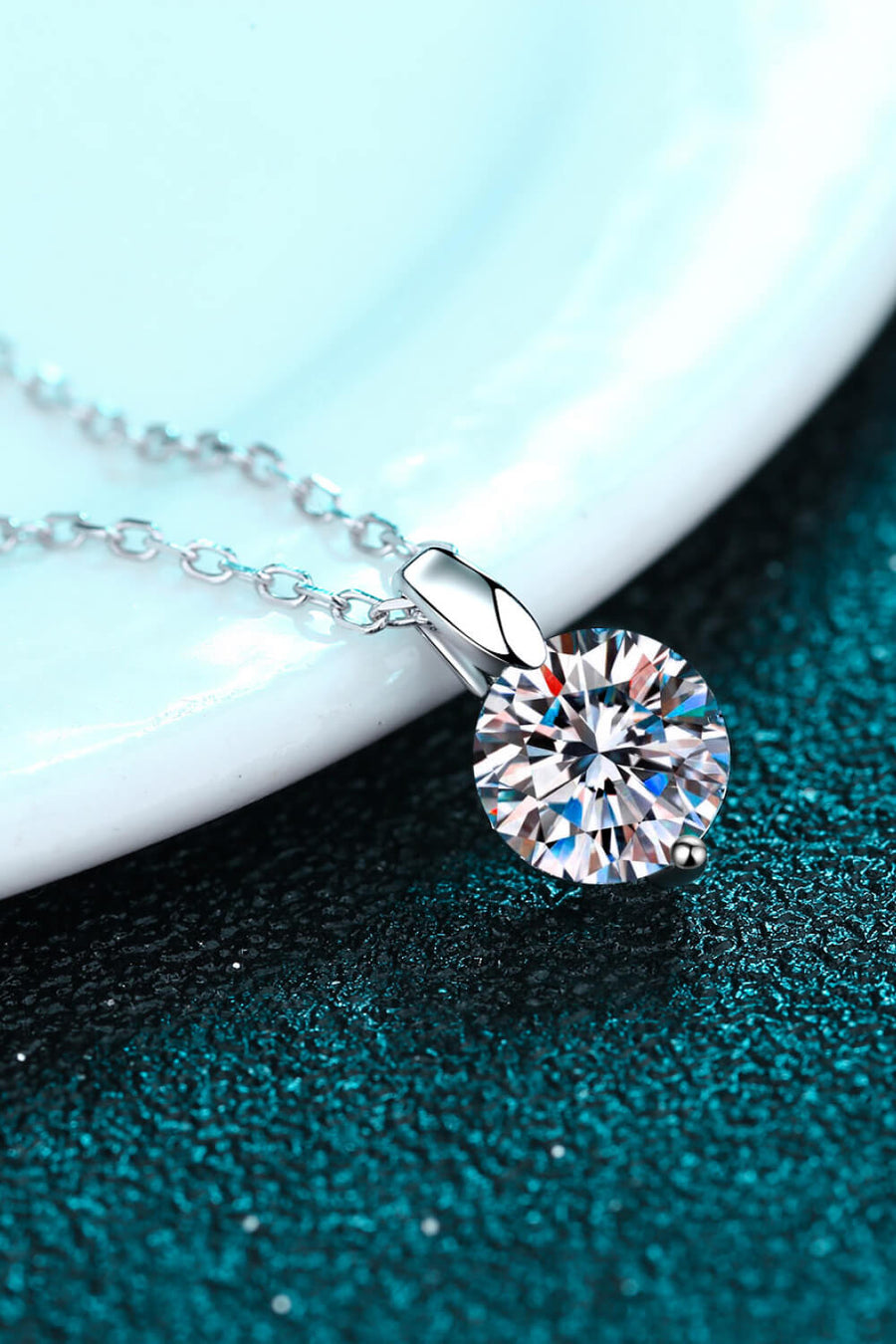 Minimalist Sterling Silver Moissanite Pendant Necklace - SIR SAVE ALOT