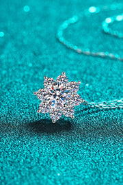 1 Carat Moissanite Floral-Shaped Pendant Necklace - SIR SAVE ALOT